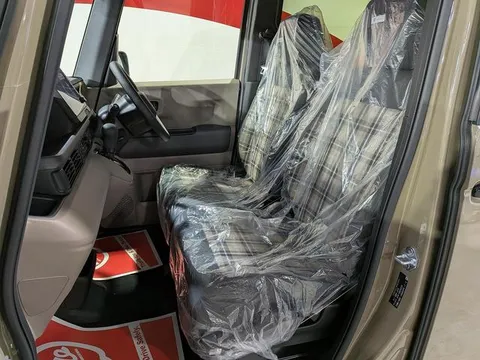 Honda N-BOX Joy