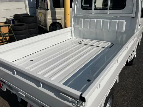 Nissan Clipper Truck