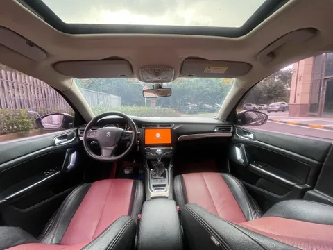 Peugeot 408