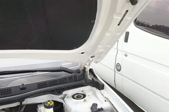 Geely Vision