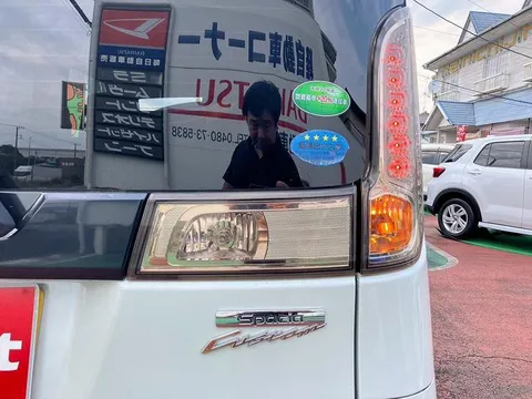 Suzuki Spacia Custom