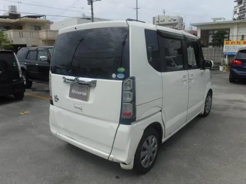 Honda N-BOX Plus