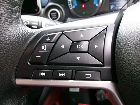 Mitsubishi eK X
