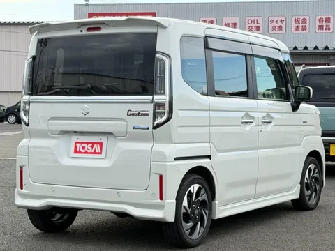 Suzuki Spacia Custom