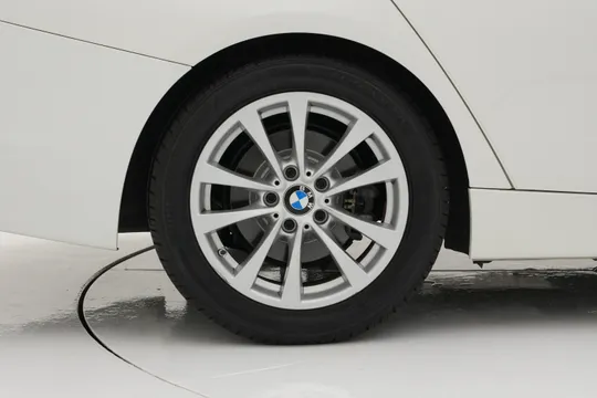 BMW BMW