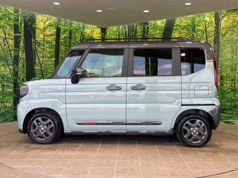 Suzuki Spacia Gear