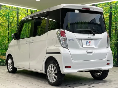 Mitsubishi eK Space
