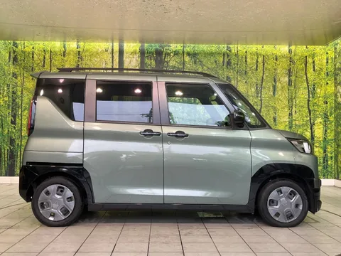 Mitsubishi Delica Mini