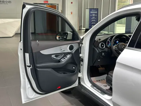 Mercedes-Benz Mercedes-Benz GLC