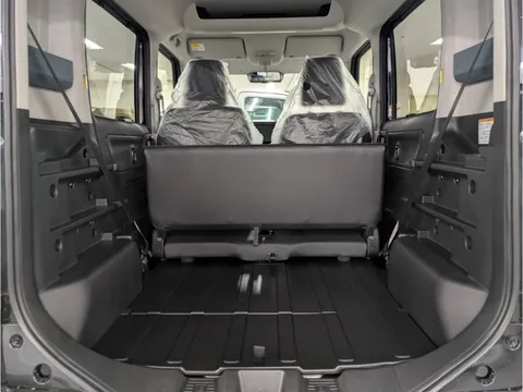 Suzuki Spacia Base