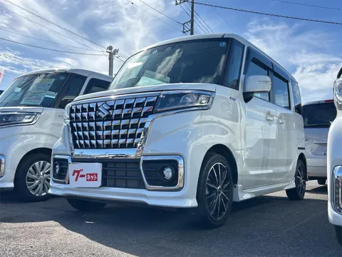 Suzuki Spacia Custom