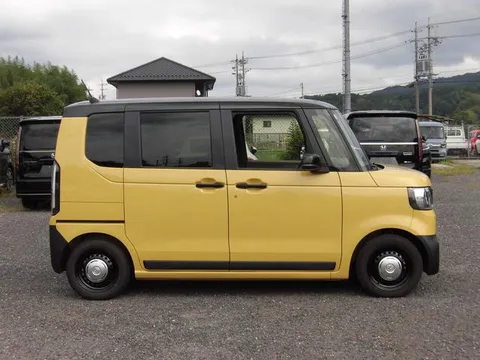 Honda N-BOX Joy