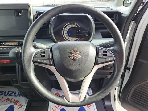 Suzuki Spacia Base