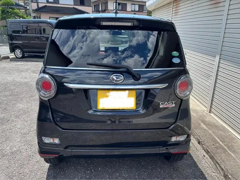 Daihatsu Cast