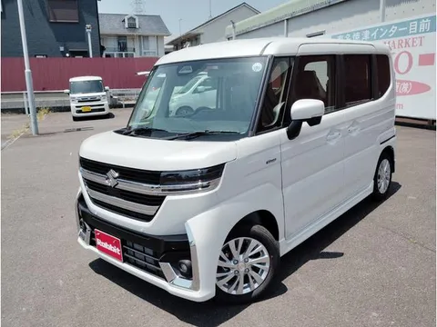 Suzuki Spacia Custom