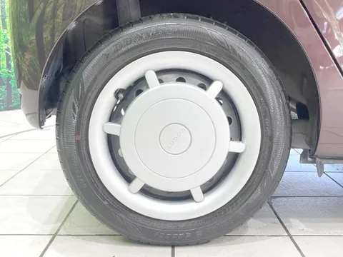 Daihatsu Mira Tocot