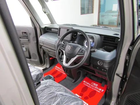 Suzuki Spacia Base