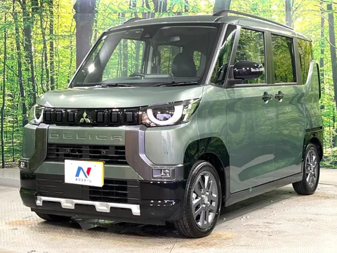 Mitsubishi Delica Mini