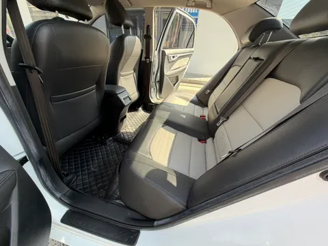 Geely Vision