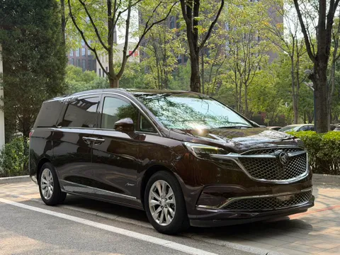 Buick GL8