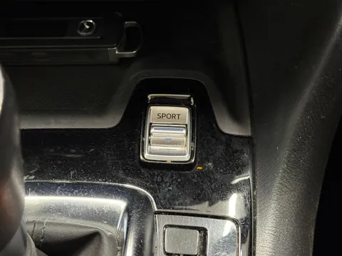 Mazda Axela Sport