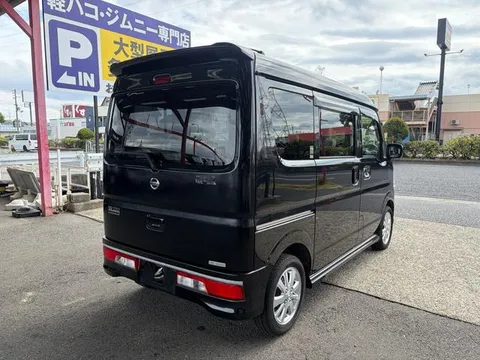 Nissan Clipper Rio