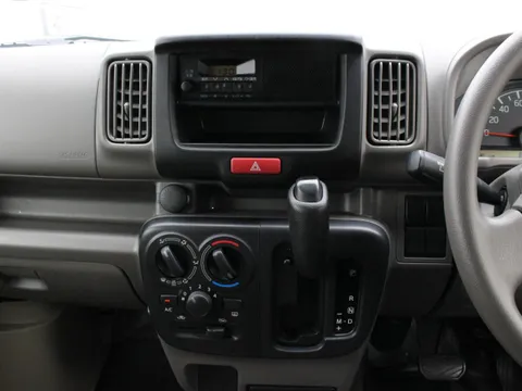 Nissan Clipper
