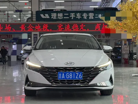 Hyundai Elantra (Avante)