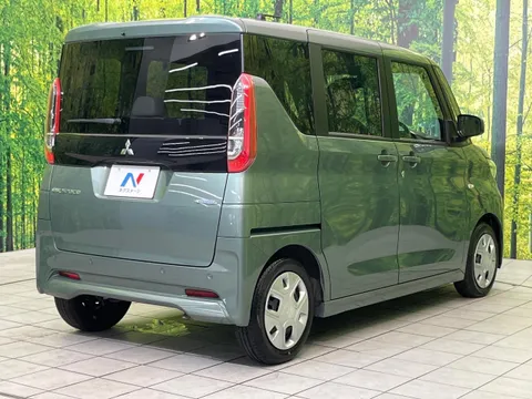 Mitsubishi eK Space