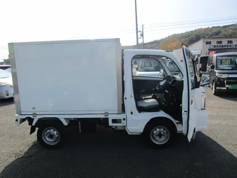 Suzuki Carry Track