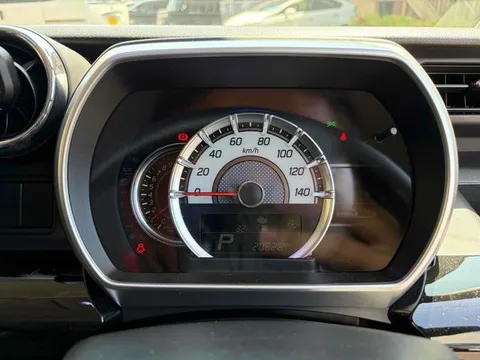 Suzuki Spacia Custom