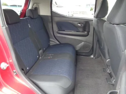 Mitsubishi eK X