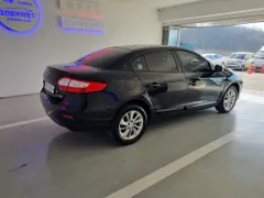 Renault SM3