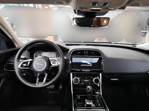Jaguar XEL