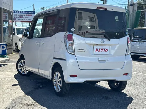 Nissan Dayz Roox