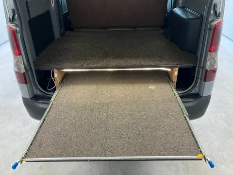 Toyota TownAce Van