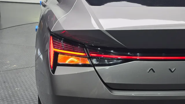 Hyundai Elantra (Avante)