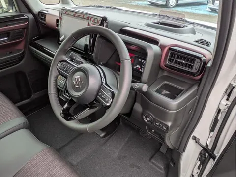 Suzuki Spacia Custom