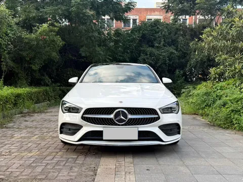 Mercedes-Benz