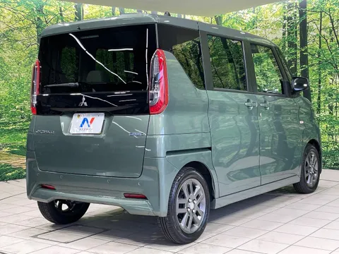 Mitsubishi eK Space