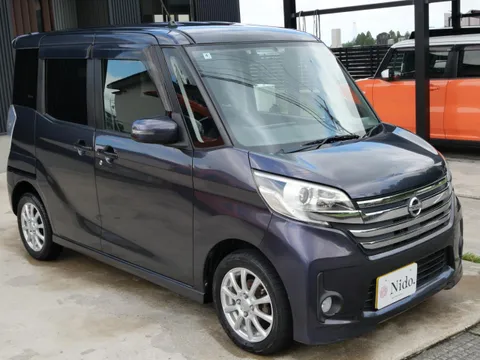 Nissan Dayz Roox