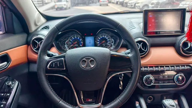 BAIC Senova X35