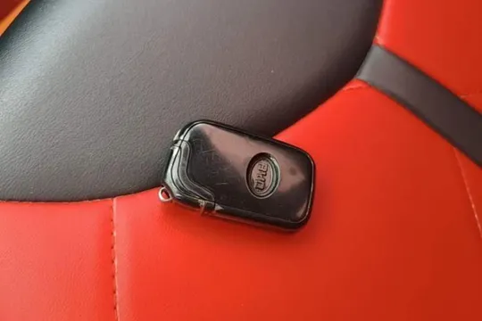 BYD F0
