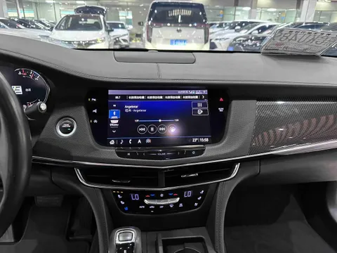 Cadillac CT6