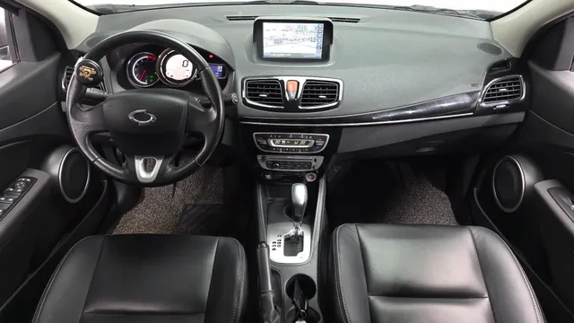 Renault SM3