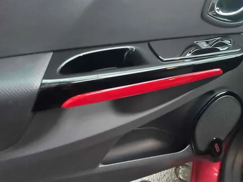 Renault Lutecia
