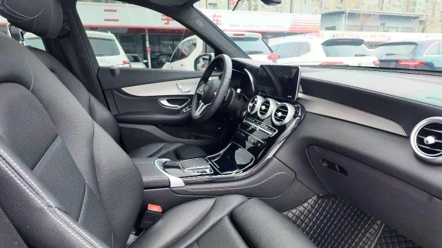 Mercedes-Benz Mercedes-Benz GLC