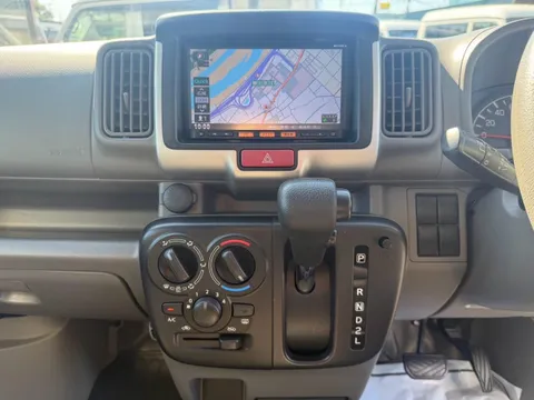 Nissan Clipper