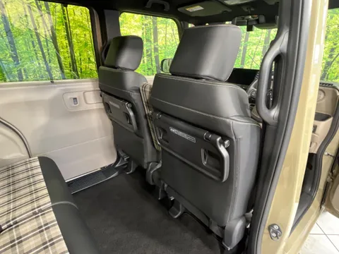 Honda N-BOX Joy