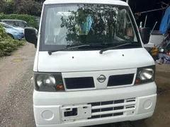 Nissan Clipper Van
